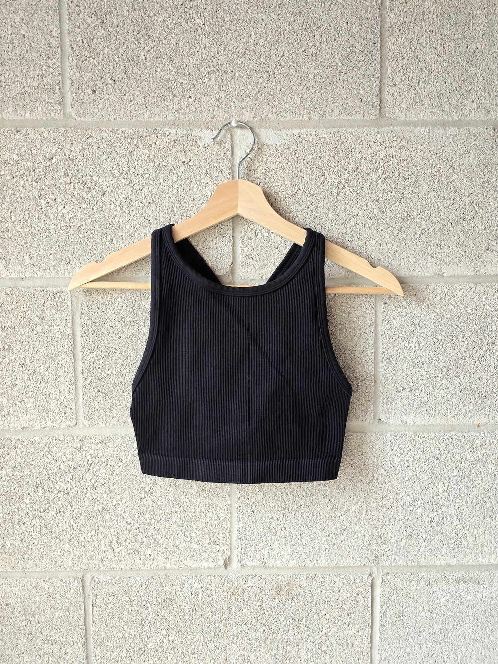 TNA Black Ribbed Crop Tank